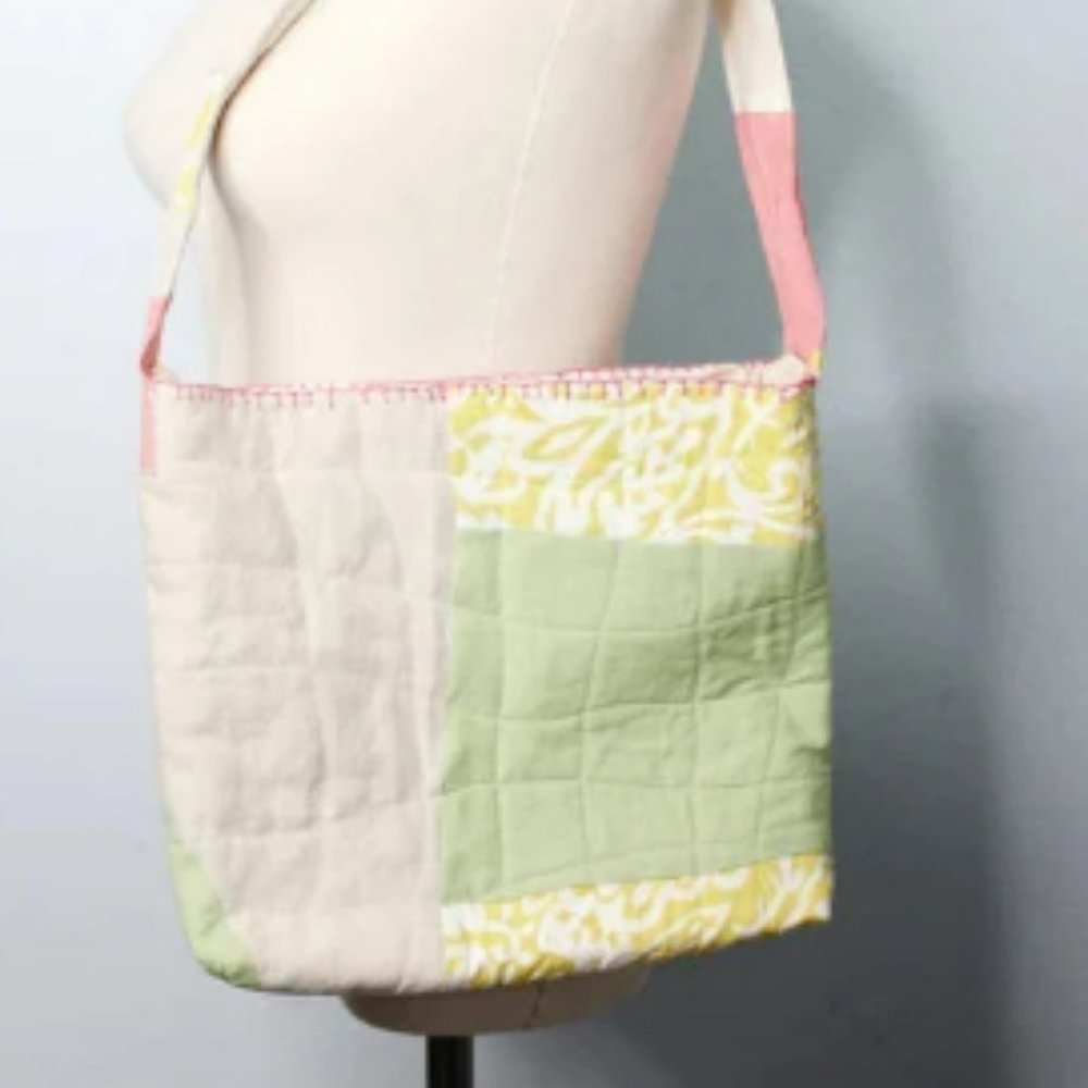 Quilted Linen Patchwork Tote Bag - Handmade Linen + Organic Cotton Purse - Picture 1 of 9